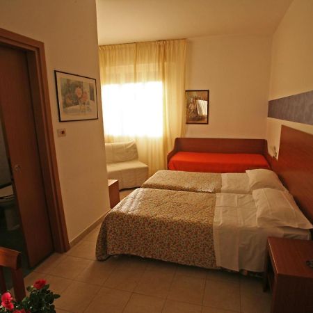 Boni Room And Breakfast Молинелла Экстерьер фото