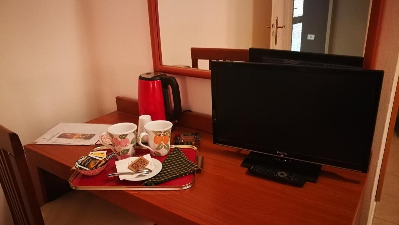 Boni Room And Breakfast Молинелла Экстерьер фото